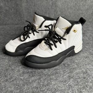 Jordan 12 Retro Royalty Taxi White Black Gold 151186-170 Boys Size 1Y
